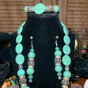 Blue and silver set. Very cute!!!